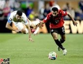 مصر ضد أستراليا.. حسام حسن يستقر على بديل مهند لاشين في وسط الملعب