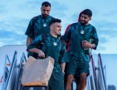 بعثة منتخب مصر تصل سبوكين استعدادًا لمواجهة أستراليا.. صور