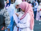 طلاب الثانوية العامة يؤدون اليوم امتحان اللغة العربية و55 سؤالا بالاختبار.. صور 