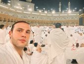بعد نجاح "صقر وكناريا".. محمد إمام يؤدى مناسك العمرة: يارب اكتبها لكل مشتاق