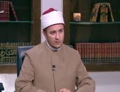 هل يجب إيقاف القرآن عند النوم؟.. أمين الفتوى يجيب