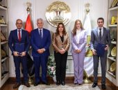وزيرة التنمية المحلية: نسعى لتوسيع برنامج الشراكات مع الجامعات