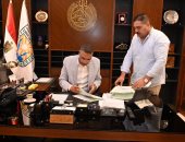 محافظ جنوب سيناء يعتمد 166 عقدا للتجمعات التنموية بالمرحلة الثانية بمدينة الطور