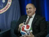 ناسا سترسل كرة قدم إلى القمر إذا فازت الولايات المتحدة بكأس العالم