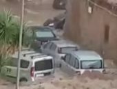 فيضانات عارمة فى صقلية واحتجاز أشخاص داخل سياراتهم.. فيديو