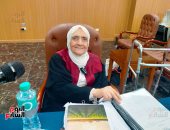 باحثة فى سن الـ83 تناقش رسالة دكتوراه بآداب المنصورة حول الشيخوخة النشطة.. مدير مكتبة الإسكندرية يترأس لجنة المناقشة والحكم.. والباحثة: شغفى بالعلم كان دافعا لمواصلة مسيرتى العلمية رغم تقدمى بالعمر.. فيديو وصور