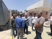 نائب محافظ الجيزة يتفقد معدلات تنفيذ مشروعات الصرف الصحى بدهشور