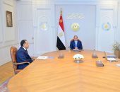 تستهدف زيادة الصادرات غير البترولية إلى 100 مليار دولار.. الرئيس السيسى يستعرض الاستراتيجية الصناعية الوطنية 2026 – 2030.. ويؤكد ضرورة العمل على تعزيز اندماج مصر في سلاسل الإنتاج العالمية وتوطين صناعة السيارات