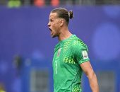 نايلاند يُسقط البرازيل.. حارس بدون ناد يصنع تاريخ النرويج في المونديال