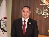 النائب عادل عتمان: تنشيط الحياة الحزبية وتأهيل الشباب يعكسان رؤية القيادة