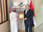 اتحاد طلبة الهند يكرّم د. سيمور نصيروف رئيس الجالية الأذربيجانية في مصر