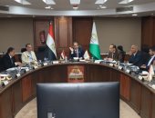 محافظ الجيزة يتابع توفيق أوضاع الكيانات التعليمية