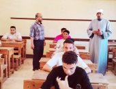 رئيس منطقة الجيزة الأزهرية يتابع ختام ماراثون الثانوية للقسم الأدبى