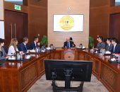 نائب رئيس الوزراء للشؤون الاقتصادية يبحث مع "هواوي" توسعاتها فى مصر.. الدكتور حسين عيسى: الحكومة حريصة على تقديم مختلف أوجه الدعم للمستثمرين.. قطاع الاتصالات والتكنولوجيا أحد المحركات الرئيسية للنمو الاقتصادى