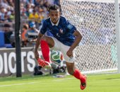 بايرن ميونخ يستهدف مدافع برشلونة بعد تألقه مع فرنسا بكأس العالم
