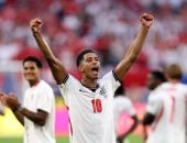 والدة بيلينجهام وراء عبوره الآمن إلى نصف نهائي المونديال
