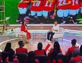 شاهد.. حسام حسن يكشف عمّا دار مع لاعبي المنتخب بين شوطي مباراة نيوزيلندا