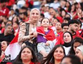  بحبك يا بلادى.. 40 ألف مصرى يحتفلون بمنتخب مصر فى استاد القاهرة