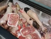 ضبط طن وربع لحوم فاسدة قبل طرحها بالأسواق في سوهاج.. صور