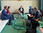 وزير التخطيط يبحث مع "مبادرة أكسفورد" أحدث آليات قياس الفقر المتعدد الأبعاد 