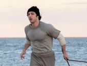 "I Play Rocky" يستعرض رحلة سيلفستر ستالون من ممثل مغمور إلى أسطورة.. فيديو