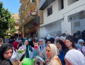 انتهاء ماراثون امتحانات الثانوية العامة.. فرحة بين الطلاب لسهولة الاحياء والاحصاء.. وزارة التعليم تضبط المتورطين فى تصوير الأسئلة ونشرها على جروبات الغش.. والوزير يتابع من غرفة العلميات