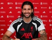 رسميا.. ليفربول يكافئ سوبوسلاي بعقد جديد طويل الأمد