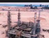 بأيدٍ مصرية 100%.. 65 ألف عامل ومهندس يسطرون ملحمة بناء العلمين الجديدة