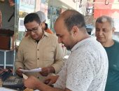 ضبط 1000 لتر سولار قبل بيعها بالسوق السوداء وتحرير 18 محضرا تموينيا بالإسكندرية