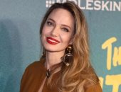 أنجلينا جولى تستعد لبدء فصل جديد فى حياتها بعد بلوغ توأمها سن الـ18
