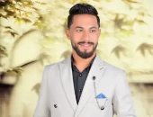 شهامة مصري.. شاب يلقي بنفسه في المياه لإنقاذ أسرة سقطت سيارتهم بترعة بطنطا