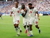 فرنسا ضد إنجلترا.. ساكا يتوج بجائزة أفضل لاعب فى المباراة بعد الهاتريك