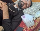 عبد الله سلوت يتمسك بالحياة رغم قسوة ألم السرطان وقلة أمل العلاج داخل غزة