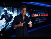 توم كروز يفاجئ موظفى السينما بعرض خاص لفيلم The Odyssey