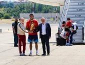 وصول بعثة منتخب إسبانيا إلى مدريد بعد التتويج بكأس العالم.. فيديو