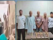 ضبط المتهمين بالتشاجر بالعصي بسبب لهو الأطفال في الجيزة.. فيديو
