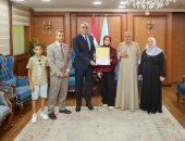 محافظ كفر الشيخ يكرم أوائل الشهادة الإعدادية للعام الدراسي 2025/ 2026