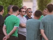 رئيس الاتحاد يجتمع بلاعبى الفريق على هامش معسكر برج العرب استعدادا للدورى