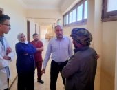 وكيل صحة شمال سيناء يجري زيارة مفاجئة لوحدة بغداد الصحية بالحسنة
