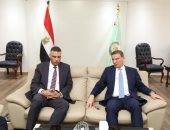 وزير الزراعة يبحث مع محافظ جنوب سيناء التوسع في زراعات النخيل والزيتون