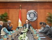 وزير الاستثمار يبحث آليات توجيه التمويلات الدولية لدعم التحول الأخضر