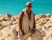 عمرو دياب يشارك بلحنين ضمن ألبومه الجديد حبيتك