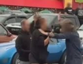استياء بعد تعرض امرأة مسلمة لحفلة ضرب وحشي أمام طفلها فى كندا.. فيديو