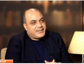 محمد الباز لـ العاشرة: لقب الباز أفندي لا يزعجني ويرتد على أصحابه