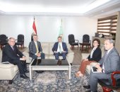 وزير الزراعة يستقبل مدير معهد "سيام باري" الإيطالي لبحث تطوير نظم الزراعة الذكية