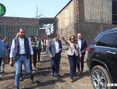 منال عوض توجه بتوفيق الأوضاع البيئية للمصانع بمنطقة العكرشة فى القليوبية