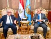 نائب رئيس الوزراء: الدولة حريصة على دعم الصناعة الوطنية وتعزيز تنافسية الاقتصاد