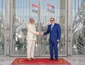 رئيس مدغشقر يوجه دعوة للرئيس السيسى لزيارة بلاده.. ويؤكد: عصر التحديث الذى تشهده مصر شغل لها مكانة متميزة أفريقيًا ودوليًا.. القاهرة تقدم نموذجًا ملهمًا باعتبارها فاعلًا أساسيًا لحل الأزمات الإقليمية والدولية