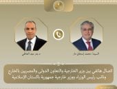 وزير الخارجية يبحث مع نائب رئيس الوزراء وزير خارجية باكستان التطورات الإقليمية