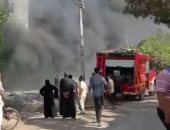 محافظ الدقهلية يتابع جهود السيطرة على حريق مصنع أقطان بمركز أجا